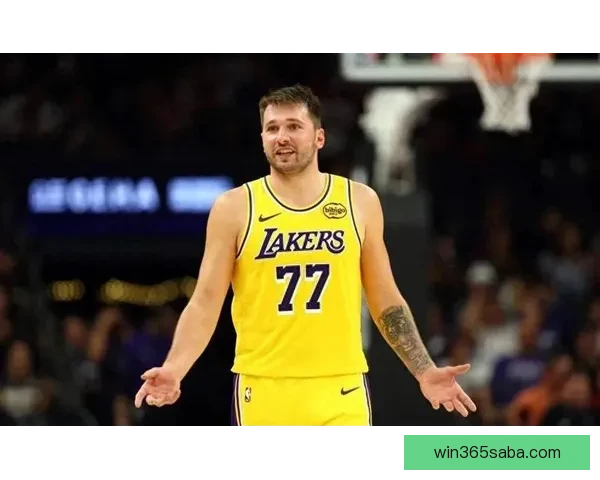 东契奇复出砍42分12助攻湖人力克骑士 里夫斯艾顿双双贡献精彩表现